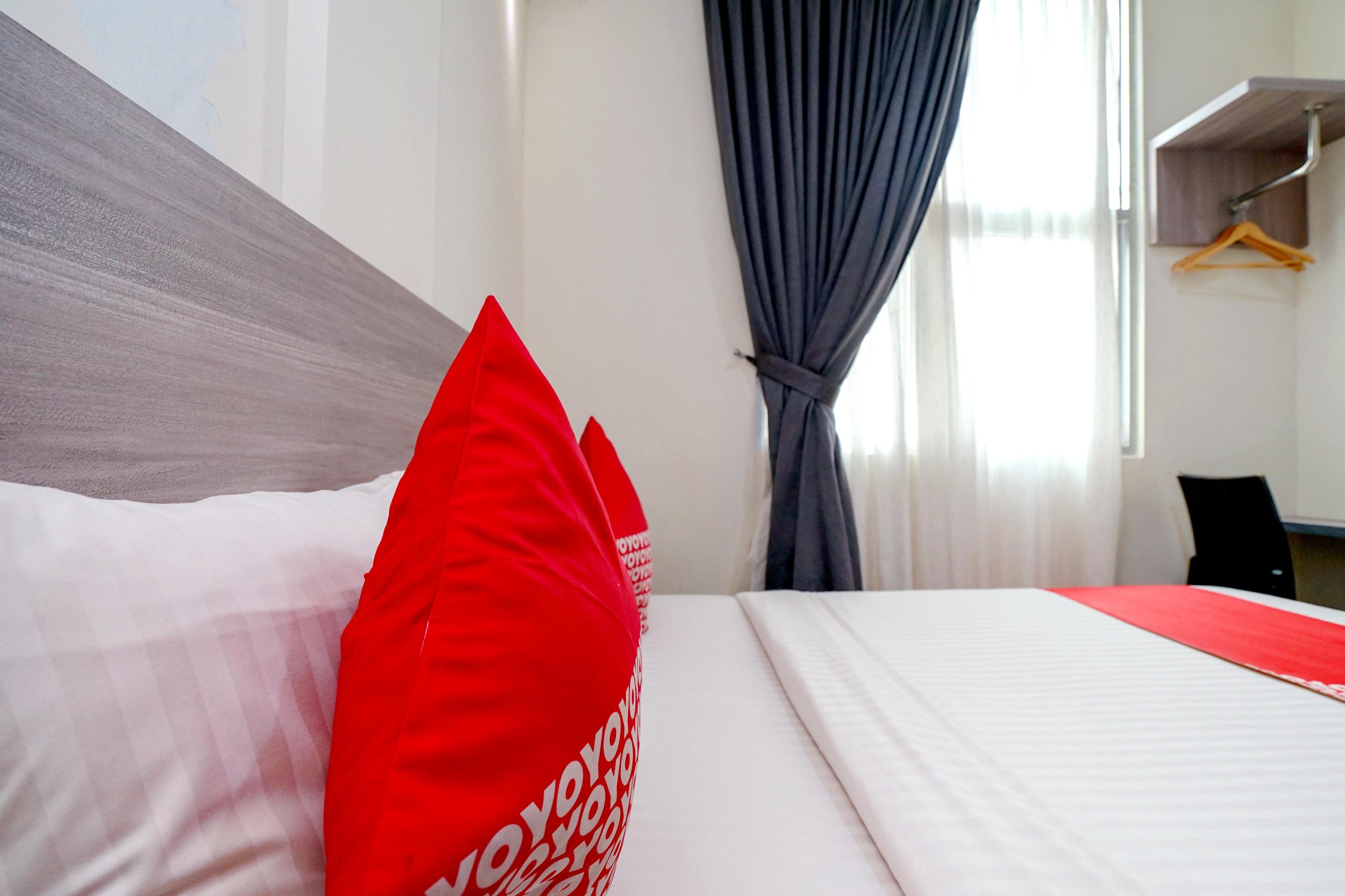 Oyo 251 The Maximus Inn Hotel Palembang Eksteriør bilde