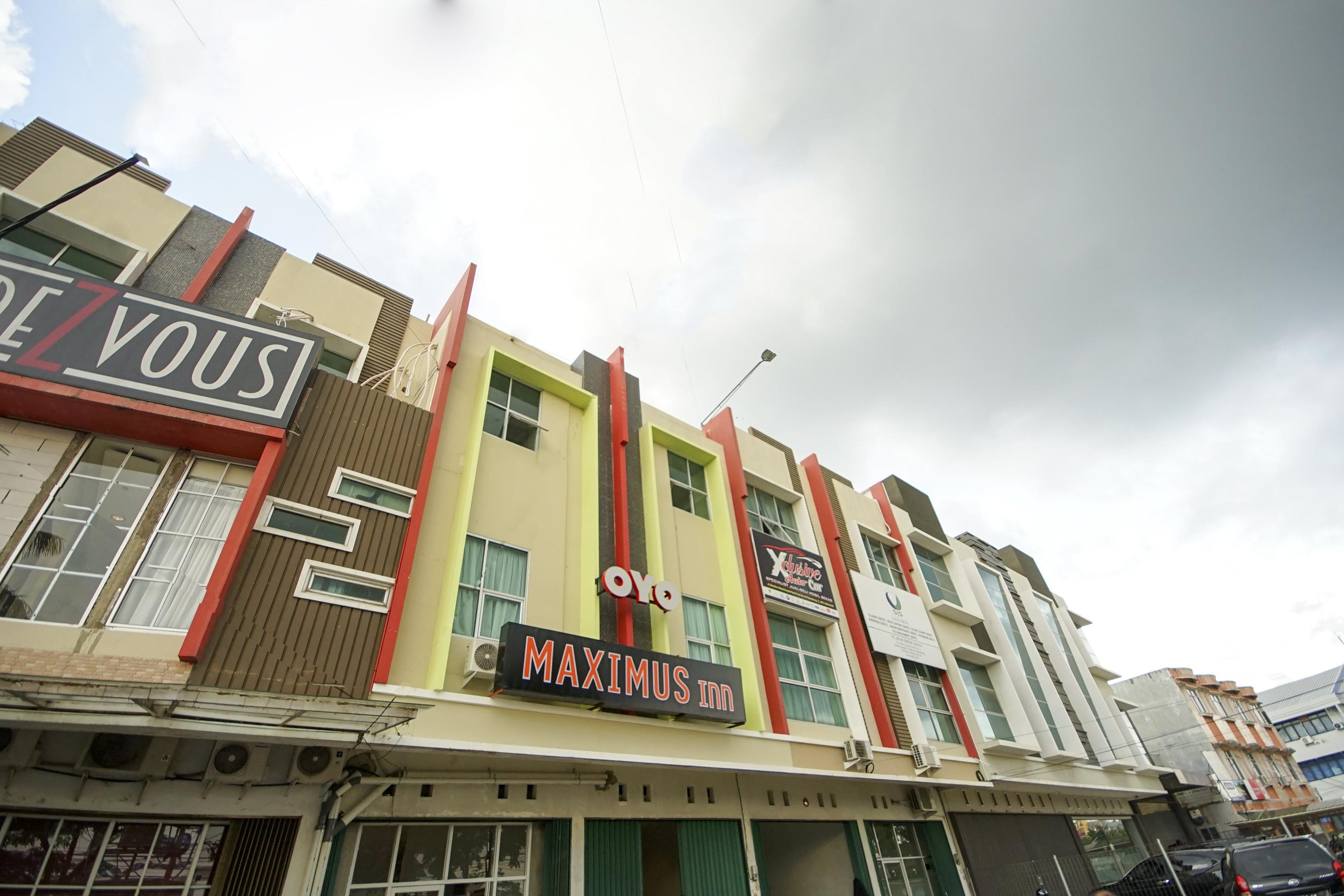 Oyo 251 The Maximus Inn Hotel Palembang Eksteriør bilde